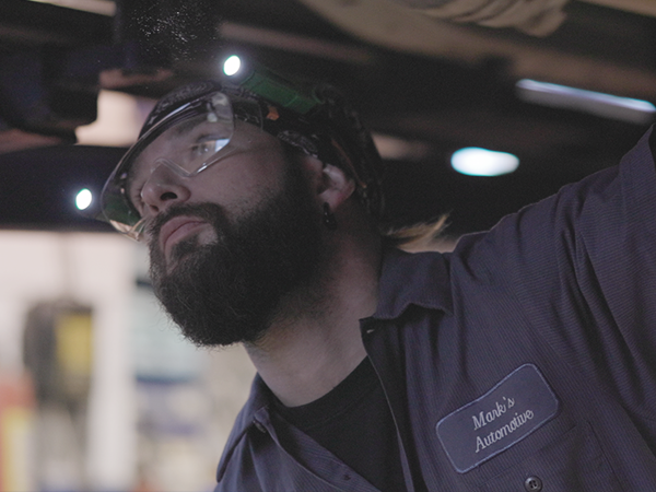 The Hidden Dangers of Not Wearing Safety Glasses at Work