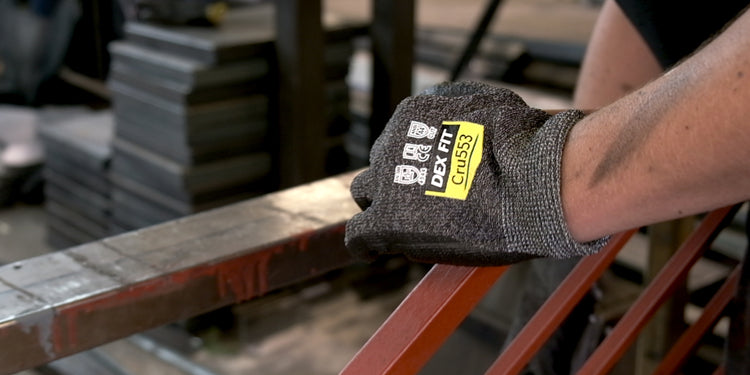Essential Features to Look for in High-Quality Work Gloves