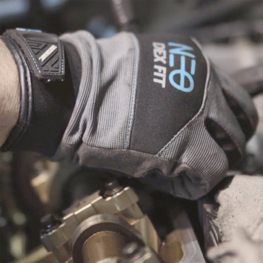 Using the Mechanic Premium Gloves MG310 for medium duty tasks like assembling metal parts and components.