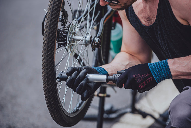 Safety First Even in Summer: How Muveen PPE Keeps You Protected in the Heat